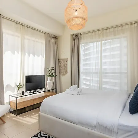 Excellent 1Bdr At Bahar 6 Apartment Dubai Exterior photo