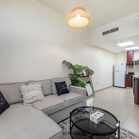 Excellent 1Bdr At Bahar 6 Apartment Dubai Exterior photo