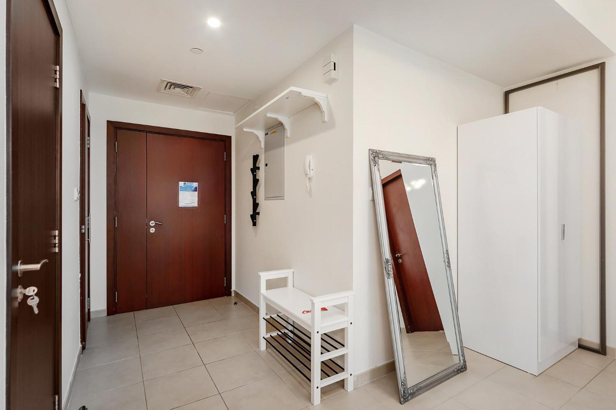 Apartment Excellent 1bdr At Bahar 6