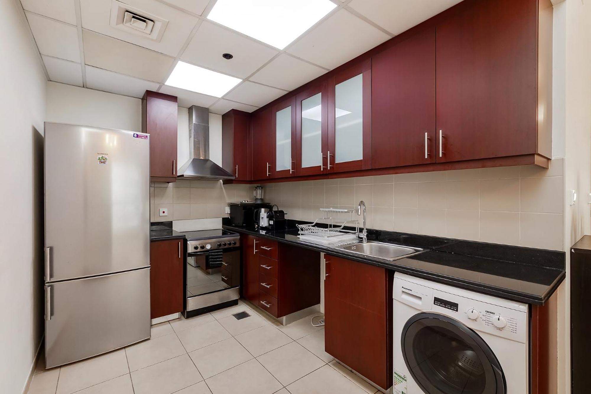 Excellent 1bdr At Bahar 6 Apartment *