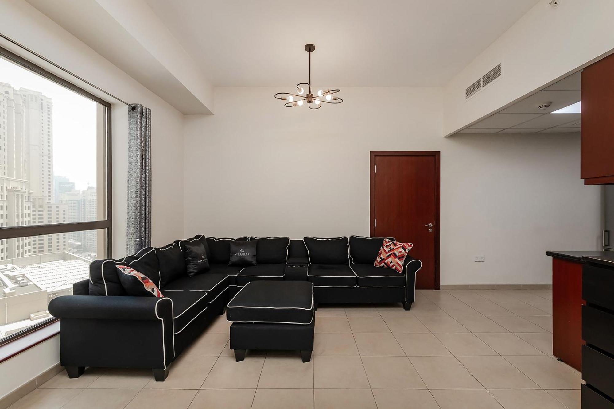 Excellent 1bdr At Bahar 6 * Dubai