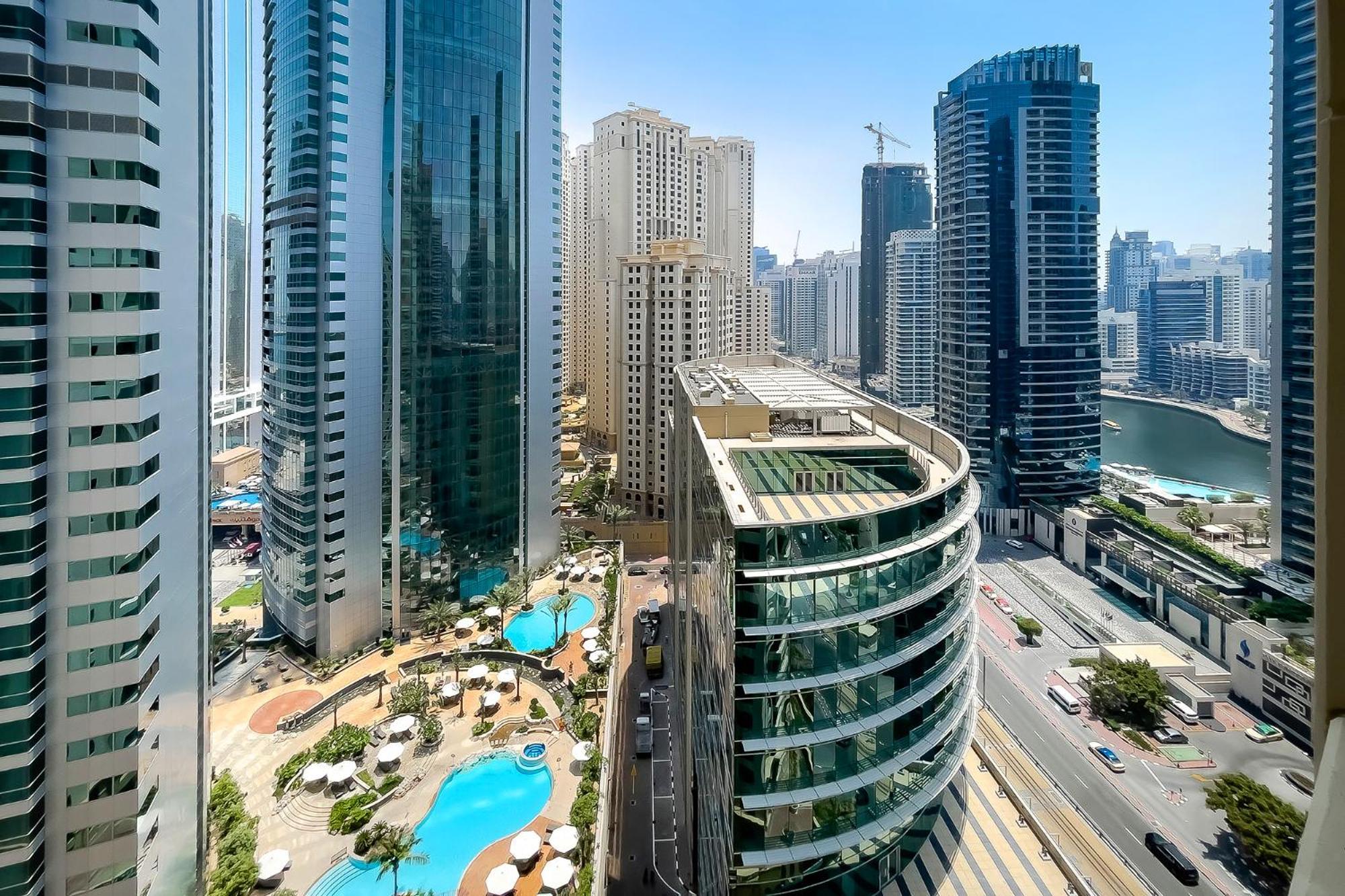Excellent 1bdr At Bahar 6 Dubai
